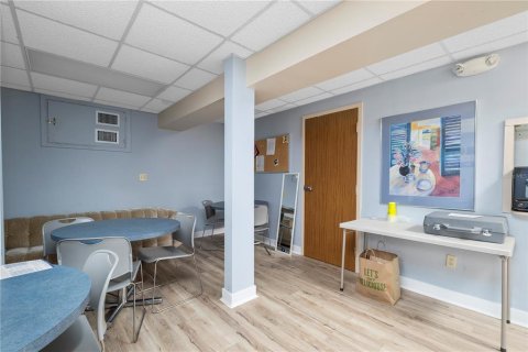 Commercial property in Gainesville, Florida 466.65 sq.m. № 1893925 - photo 26