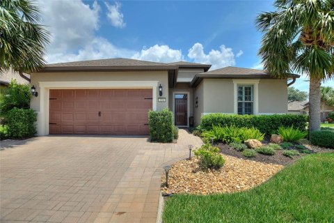 House in Davenport, Florida 3 bedrooms, 178.93 sq.m. № 1757945 - photo 1