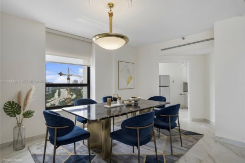 Condo in Aventura, Florida, 2 bedrooms  № 2047866 - photo 7