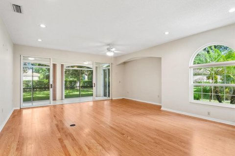 Casa en venta en Sarasota, Florida, 3 dormitorios, 172.43 m2 № 1919592 - foto 3