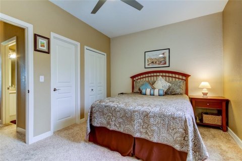 Townhouse in Oldsmar, Florida 3 bedrooms, 170.38 sq.m. № 1803314 - photo 11