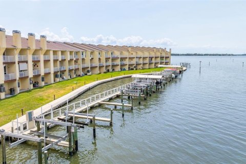 Townhouse in Oldsmar, Florida 3 bedrooms, 170.38 sq.m. № 1803314 - photo 29