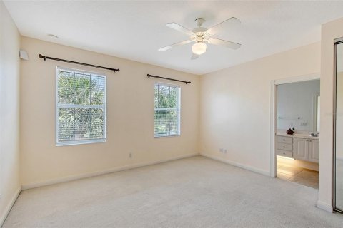 Townhouse in Sarasota, Florida 3 bedrooms, 155.33 sq.m. № 1680791 - photo 20