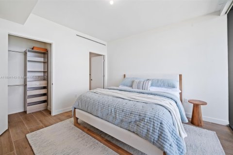 Снять в аренду кондоминиум в Помпано-Бич, Флорида 2 спальни, 157.93м2, № 1945759 - фото 17