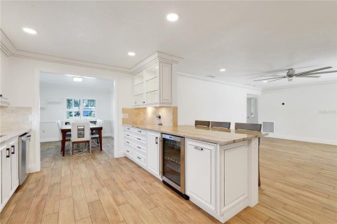 Casa en venta en Orlando, Florida, 4 dormitorios, 193.33 m2 № 2431058 - foto 18