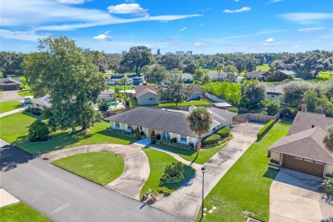 Casa en venta en Orlando, Florida, 4 dormitorios, 193.33 m2 № 2431058 - foto 5