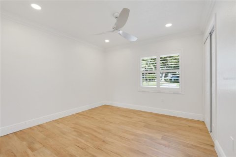 Casa en venta en Orlando, Florida, 4 dormitorios, 193.33 m2 № 2431058 - foto 30