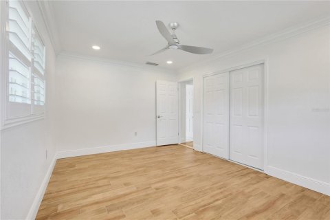 Casa en venta en Orlando, Florida, 4 dormitorios, 193.33 m2 № 2431058 - foto 29