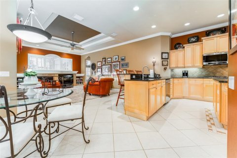 Casa en venta en Fish Hawk, Florida, 4 dormitorios, 311.59 m2 № 1912253 - foto 16