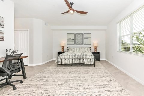 Condo in Venice, Florida, 3 bedrooms in WELLEN PARK  № 1508533 - photo 15