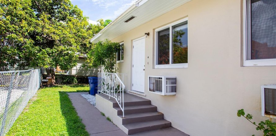 Apartamento en Miami, Florida 1 dormitorio, 41.81 m2 № 1925473