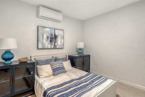 Купить виллу или дом в Сарасота, Флорида 6 комнат, 265.51м2, № 2166295 - фото 16