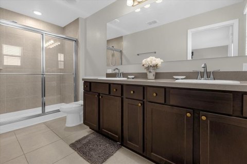 Townhouse in Kissimmee, Florida 3 bedrooms, 163.69 sq.m. № 1593172 - photo 14