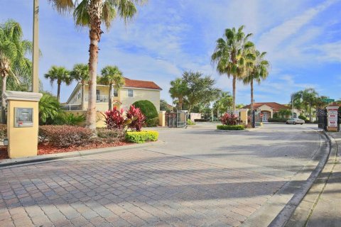 Townhouse in Kissimmee, Florida 3 bedrooms, 163.69 sq.m. № 1593172 - photo 25