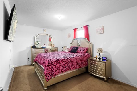 Casa en venta en Kissimmee, Florida, 4 dormitorios, 176.14 m2 № 1797244 - foto 18
