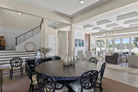 House in Winter Park, Florida 5 bedrooms, 604.05 sq.m. № 1755526 - photo 11