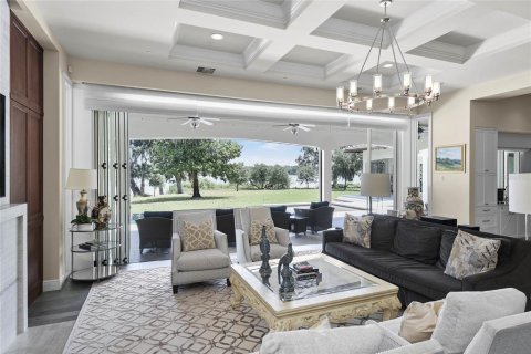 House in Winter Park, Florida 5 bedrooms, 604.05 sq.m. № 1755526 - photo 16