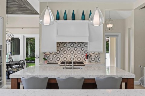House in Winter Park, Florida 5 bedrooms, 604.05 sq.m. № 1755526 - photo 20