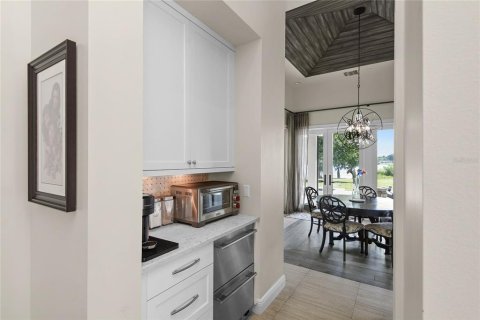 House in Winter Park, Florida 5 bedrooms, 604.05 sq.m. № 1755526 - photo 23