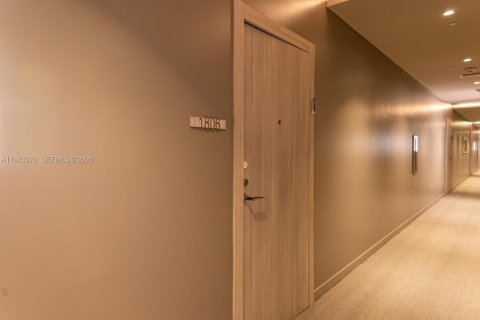 Copropriété à louer à Miami, Floride: 1 chambre, 76.18 m2 № 1999641 - photo 10