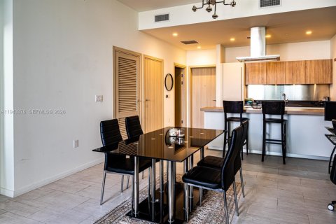 Copropriété à louer à Miami, Floride: 1 chambre, 76.18 m2 № 1999641 - photo 20