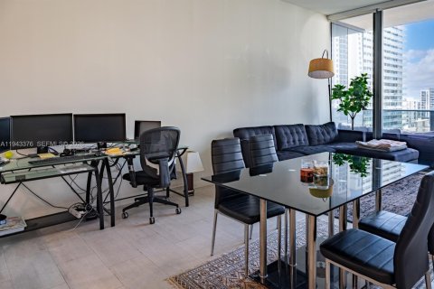 Copropriété à louer à Miami, Floride: 1 chambre, 76.18 m2 № 1999641 - photo 16