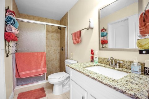 Casa en venta en Homestead, Florida, 3 dormitorios, 160.16 m2 № 1941904 - foto 16