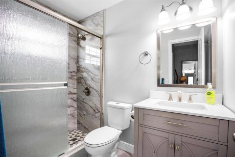 Casa en venta en Homestead, Florida, 3 dormitorios, 160.16 m2 № 1941904 - foto 17