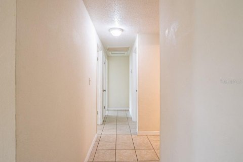 House in Lakeland, Florida 4 bedrooms, 172.24 sq.m. № 1371932 - photo 14