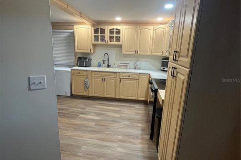 Villa ou maison à vendre à Davenport, Floride: 2 chambres, 80.27 m2 № 2227511 - photo 6