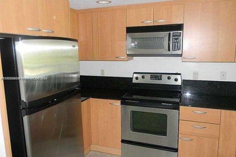 Copropriété à vendre à Hallandale Beach, Floride: 2 chambres, 106.84 m2 № 1598971 - photo 6