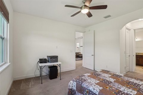 House in Howey-in-the-Hills, Florida 3 bedrooms, 153.38 sq.m. № 1840231 - photo 16