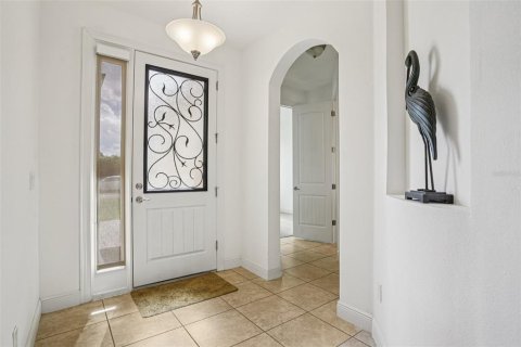 House in Howey-in-the-Hills, Florida 3 bedrooms, 153.38 sq.m. № 1840231 - photo 5
