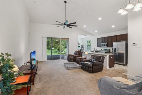 House in Howey-in-the-Hills, Florida 3 bedrooms, 153.38 sq.m. № 1840231 - photo 6