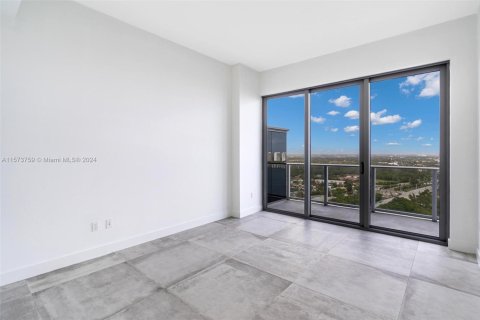Condo in North Miami Beach, Florida, 4 bedrooms  № 1812293 - photo 25