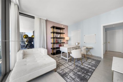 Condo in Miami, Florida, 3 bedrooms № 1797731 - photo 13