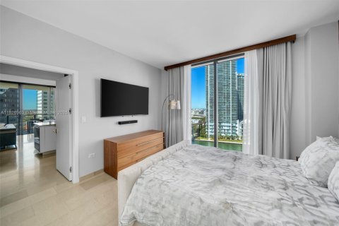 Condo in Miami, Florida, 3 bedrooms № 1797731 - photo 24