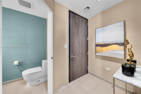 Condo in Miami, Florida, 3 bedrooms № 1797731 - photo 20