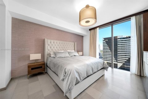 Condo in Miami, Florida, 3 bedrooms № 1797731 - photo 14
