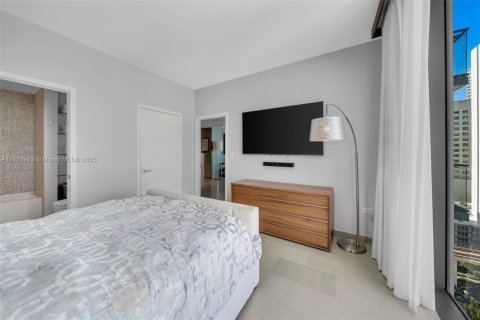 Condo in Miami, Florida, 3 bedrooms № 1797731 - photo 23