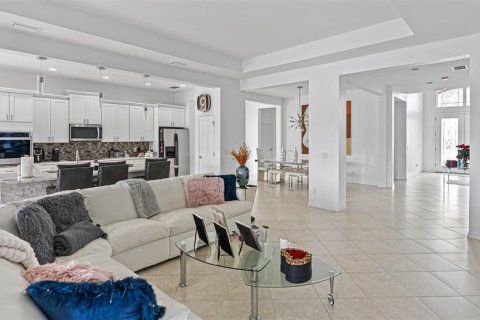Villa ou maison à louer à Bradenton, Floride: 5 chambres, 284 m2 № 1583063 - photo 3