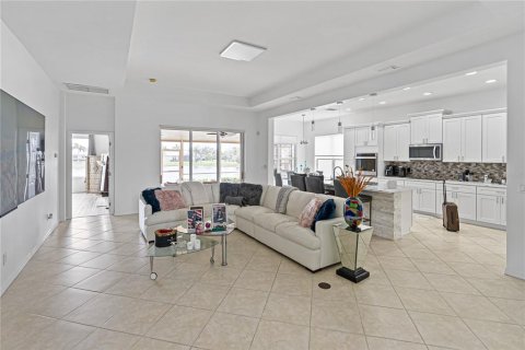 Villa ou maison à louer à Bradenton, Floride: 5 chambres, 284 m2 № 1583063 - photo 10