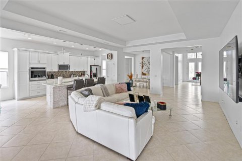 Villa ou maison à louer à Bradenton, Floride: 5 chambres, 284 m2 № 1583063 - photo 7
