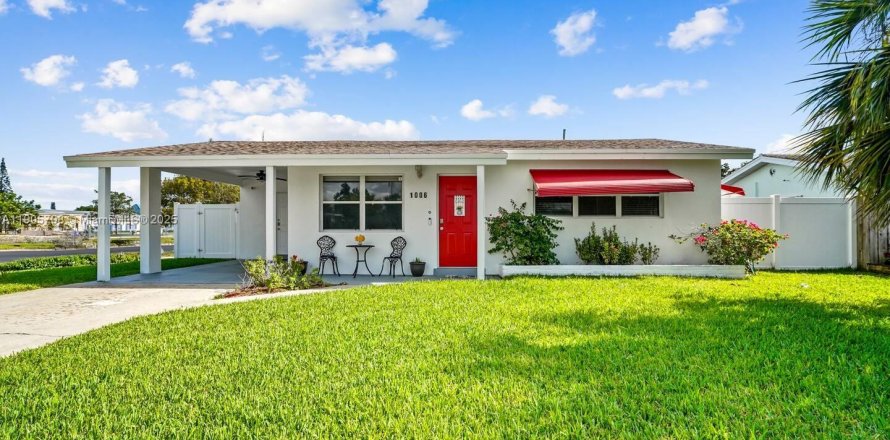 Casa en Lantana, Florida 3 dormitorios, 103.96 m2 № 1956634