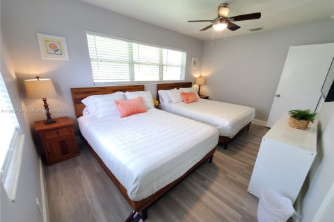 Casa en venta en Lantana, Florida, 3 dormitorios, 103.96 m2 № 1956634 - foto 20