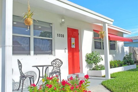 Casa en venta en Lantana, Florida, 3 dormitorios, 103.96 m2 № 1956634 - foto 9