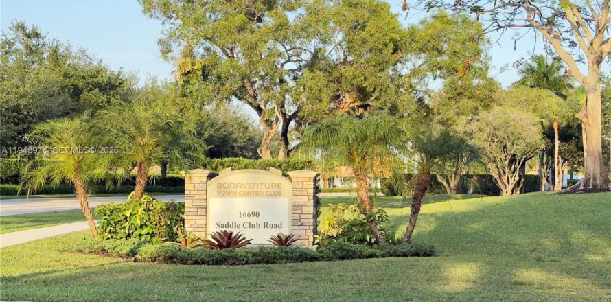 Condo in Weston, Florida, 2 bedrooms  № 2005079