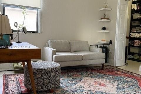 Adosado en venta en Miami, Florida, 2 dormitorios, 131.55 m2 № 2053227 - foto 13