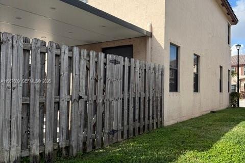 Adosado en venta en Miami, Florida, 2 dormitorios, 131.55 m2 № 2053227 - foto 17