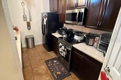 Condo in Orlando, Florida, 3 bedrooms № 2373487 - photo 5